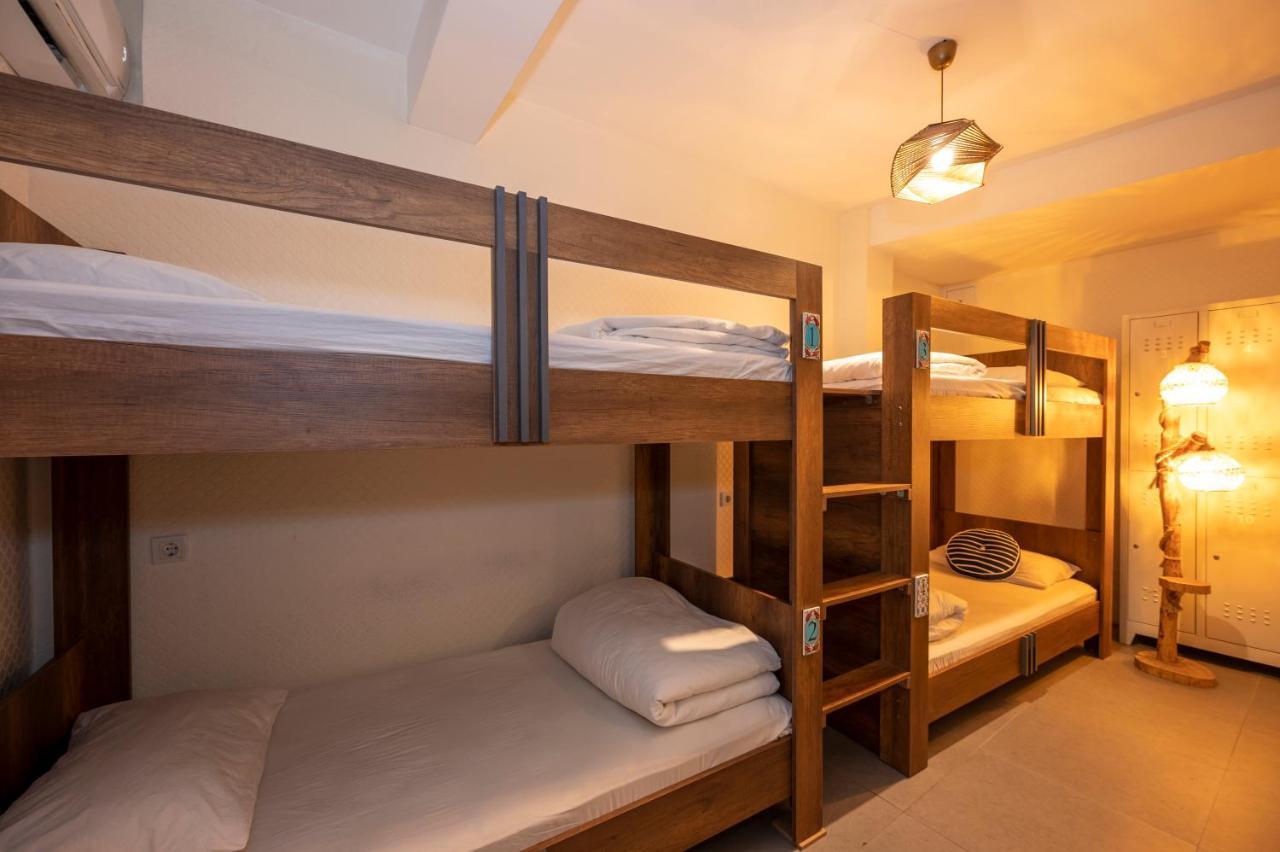 Taksim Square Hostel Istanbul Exterior foto