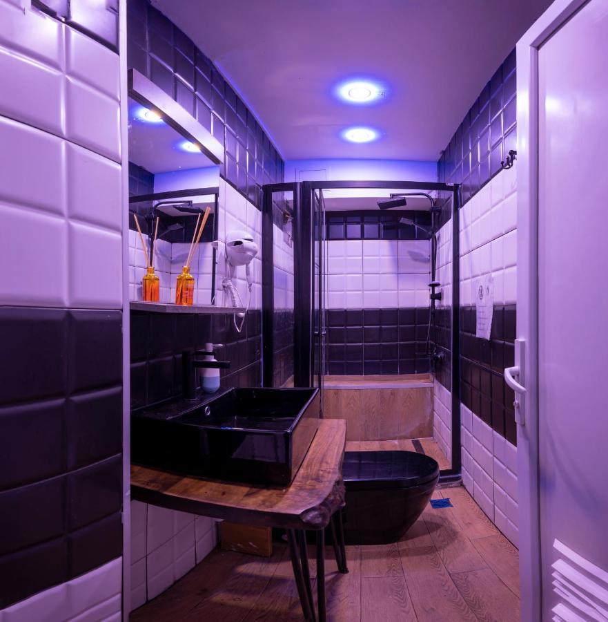 Taksim Square Hostel Istanbul Exterior foto