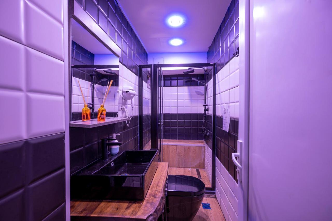Taksim Square Hostel Istanbul Exterior foto